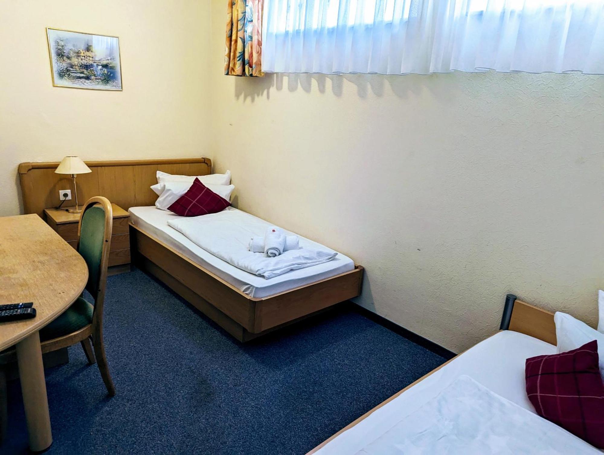 Hotel Schiff Rastatt Pokoj fotografie