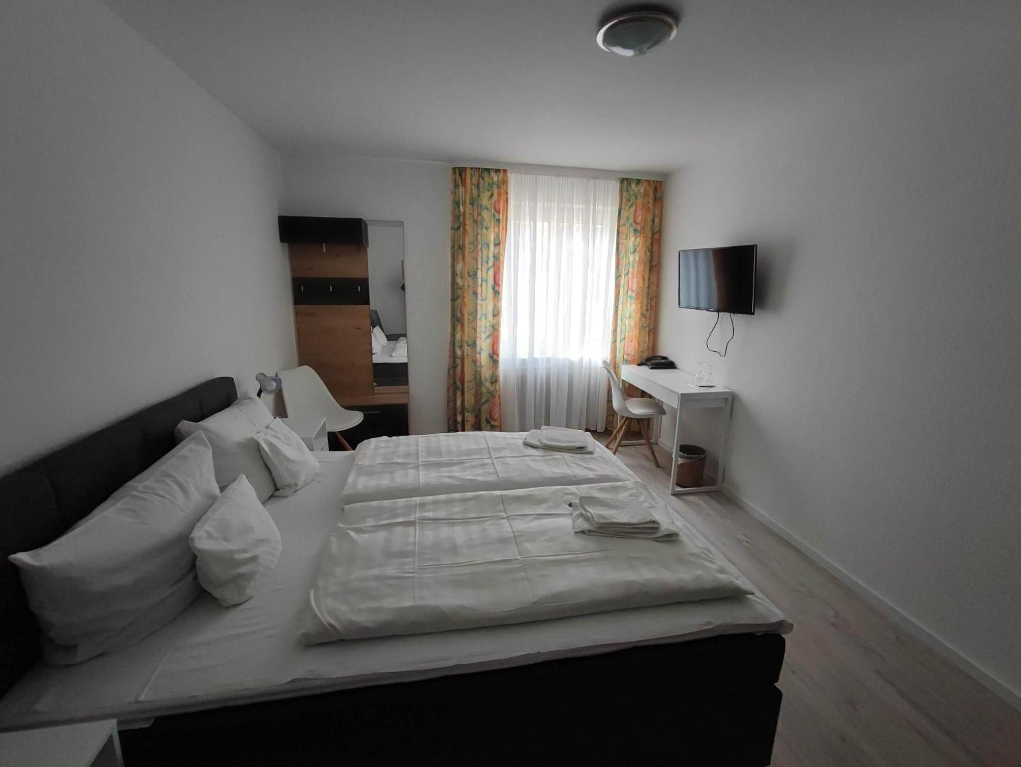 Hotel Schiff Rastatt Pokoj fotografie